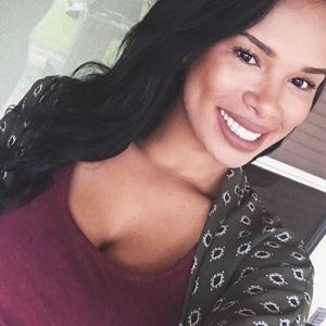 Meet your Posher, Janae